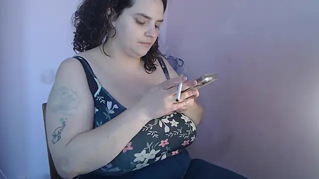 Lantti_Irres Adlı Modelin Canlı XXX Sohbeti