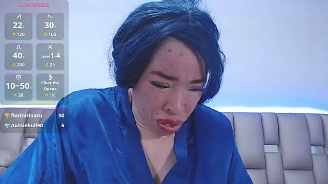 Kittywhiteass: απευθείας συνομιλία ΧΧΧ