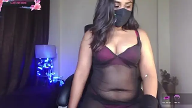 Black-Pearlln Live XXX chat