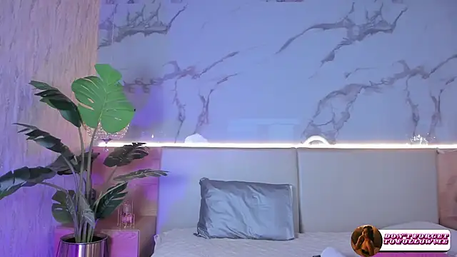 ValSmith_'s Live XXX Chat