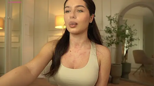 Ashley-Evans' Live XXX Chat