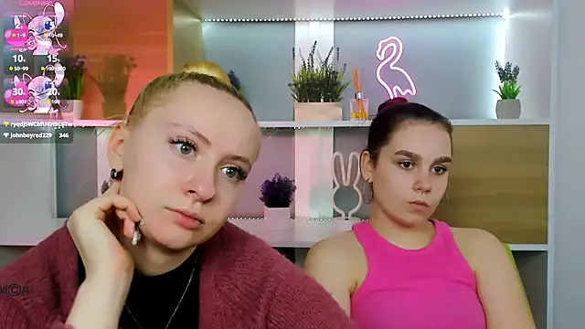 mila_glow1's Live XXX Chat