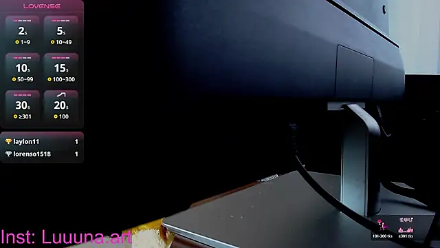 Gia_Vibey's Live XXX Chat