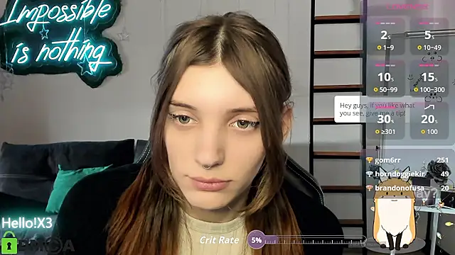 CherryBloom777 Adlı Modelin Canlı XXX Sohbeti