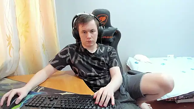 Онлайн чат XXX iliaskrislove