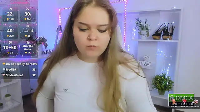 Erica__Alta Adlı Modelin Canlı XXX Sohbeti