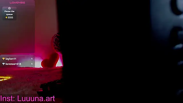 Gia_VibeyのライブXXXチャット