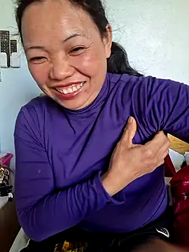 Chat XXX en directo de miomio-12