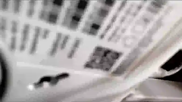 PrettyHairyBlonde – Naživo XXX chat