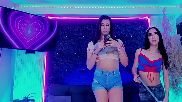 Chat XXX Live Queens_Wonders_Blonders