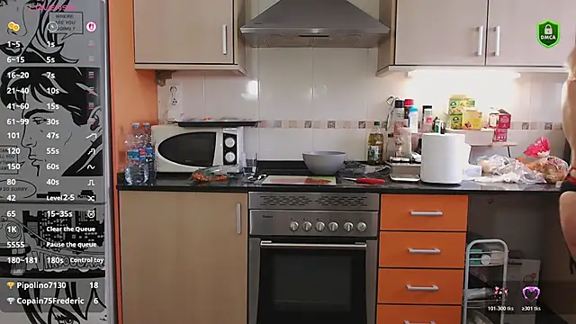 JennyCoquine Adlı Modelin Canlı XXX Sohbeti