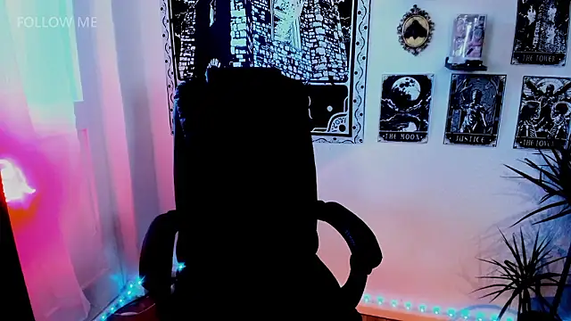 Demongirl6666's Live XXX Chat