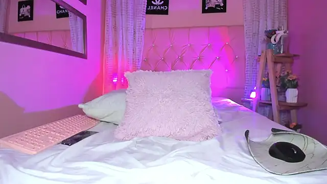 XXX chat uživo modela Liam_evvan