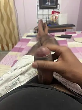 Hornyksg's Webcam Show