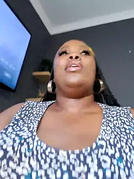 SWEETDOLLY29XX's Live XXX Chat