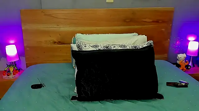 Prometeo-grizzly's Webcam Show