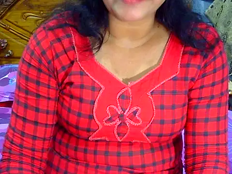 دردشة Horny_Doll24 الجنسية المباشرة