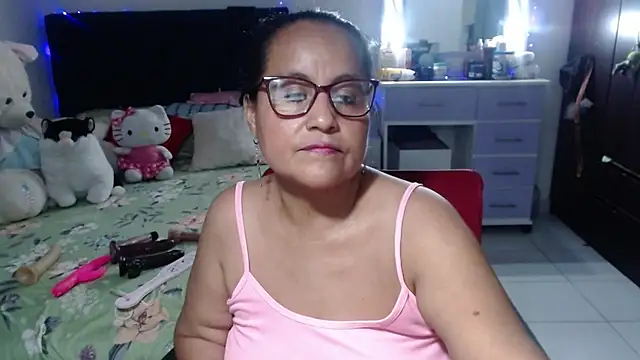 pervert_mommy_'s Live XXX Chat