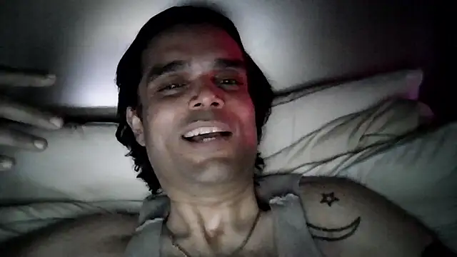 StuntingSpunMarine69's Live XXX Chat