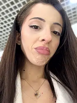 YeaLina élő XXX-chatje