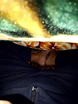 aman4404 Adlı Modelin Canlı XXX Sohbeti