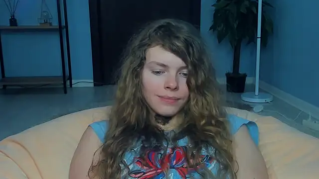 RayaNenlia Live XXX-chat