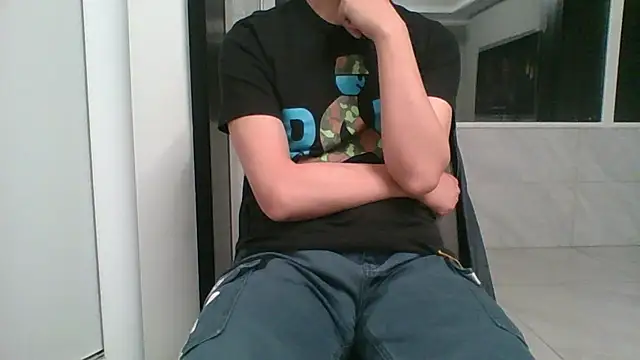 nole_china7's Live XXX Chat