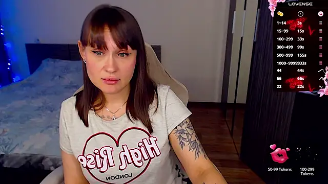 Chat +18 de Melanie_Lovell ao vivo