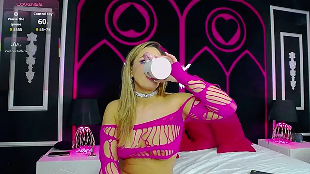 AlexxaBlaze Chat XXX in diretta