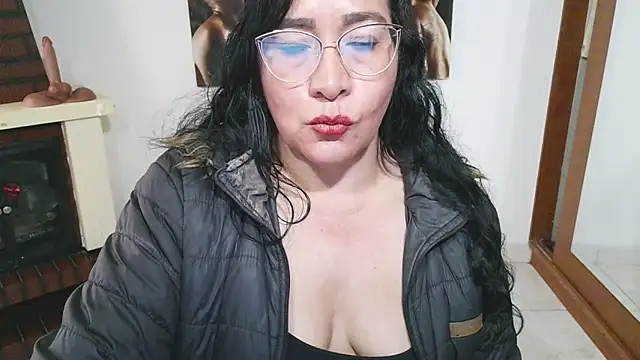 Grace_mature_milf Chat XXX in diretta