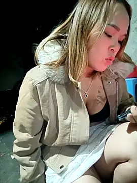 Melylyna's Live XXX Chat