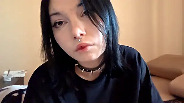 Beeping_Creature Chat XXX in diretta