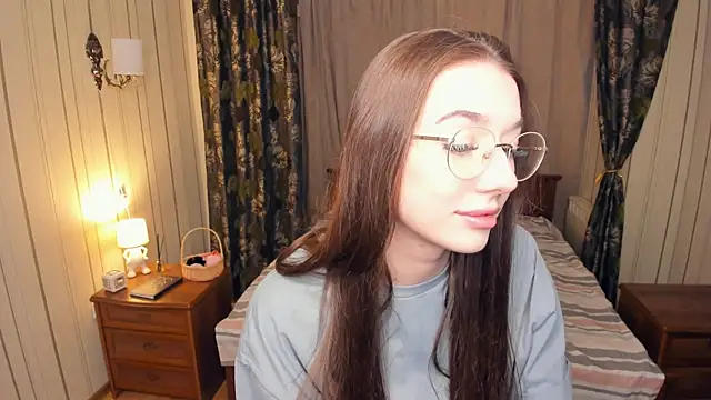 YingKemps' Live XXX Chat