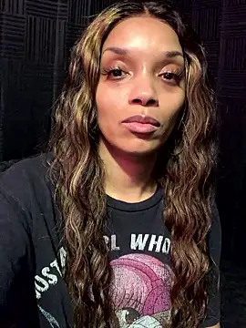 Онлайн чат XXX Rakiyahcharms