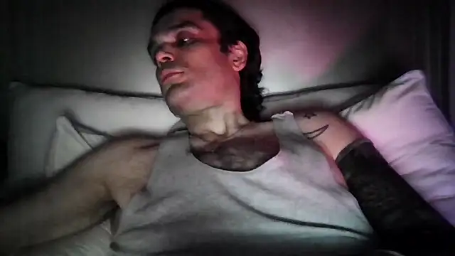 StuntingSpunMarine69's Live XXX Chat