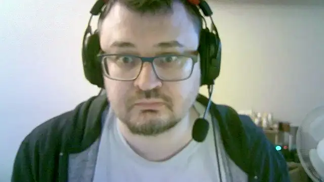 Онлайн чат XXX SirAbuser