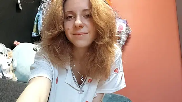 TiaraHenegan's Live XXX Chat