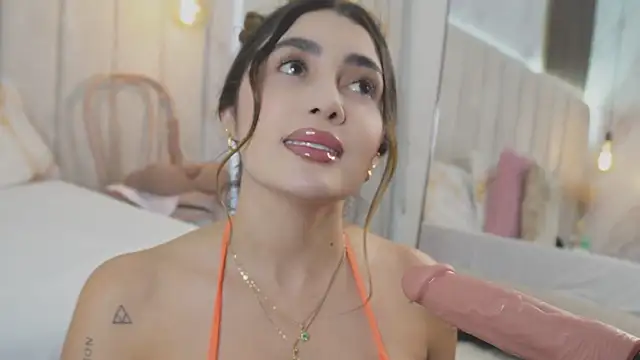 Annyy_Rosse's Live XXX Chat