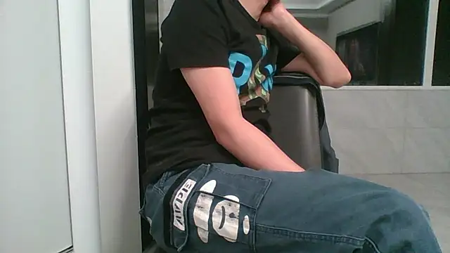 nole_china7's Live XXX Chat