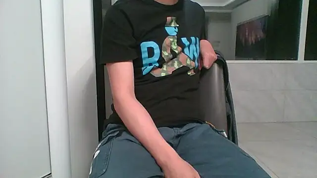 nole_china7's Live XXX Chat