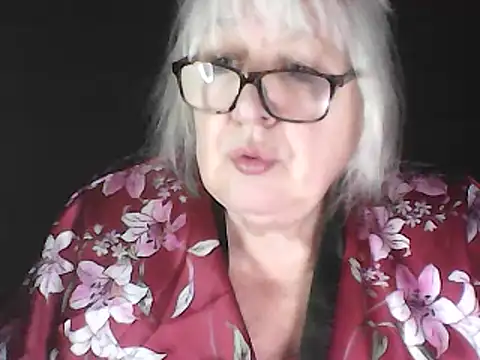 Alexia64231 élő XXX-chatje