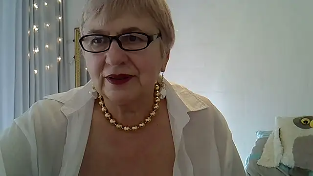 SweetCherry27 Live XXX Chat