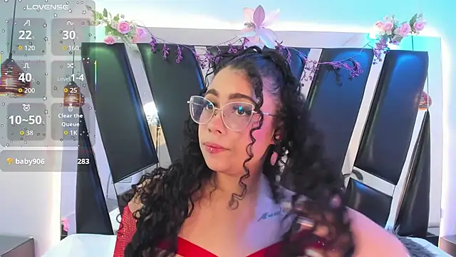 Chatroom XXX en direct de antonelllepiercee