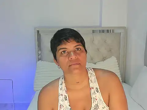 NenaAngeel1's Live XXX Chat