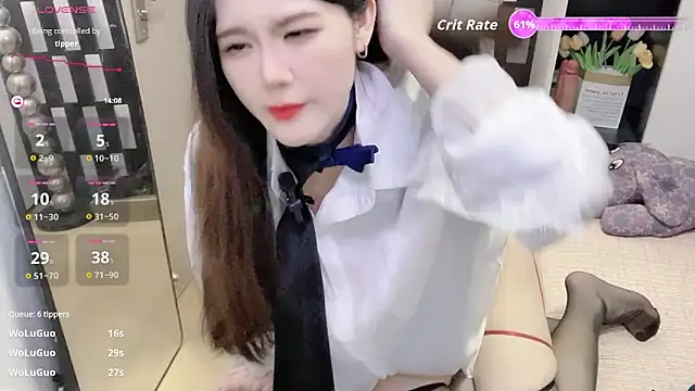 Yueyue-MM's Live XXX Chat