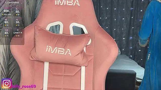 LallyRose69's Webcam Show