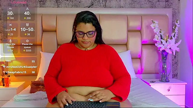 SelennaCooper's Live XXX Chat