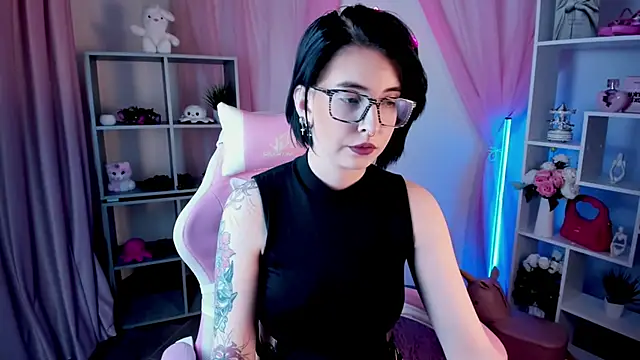 ElenaSomerhalder's Live XXX Chat