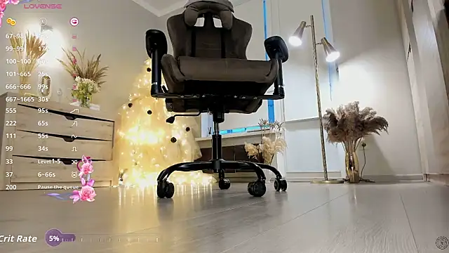 HotyPlays' Webcam Show