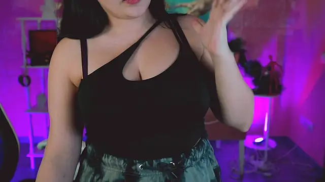 CeceliaJohnson's Live XXX Chat